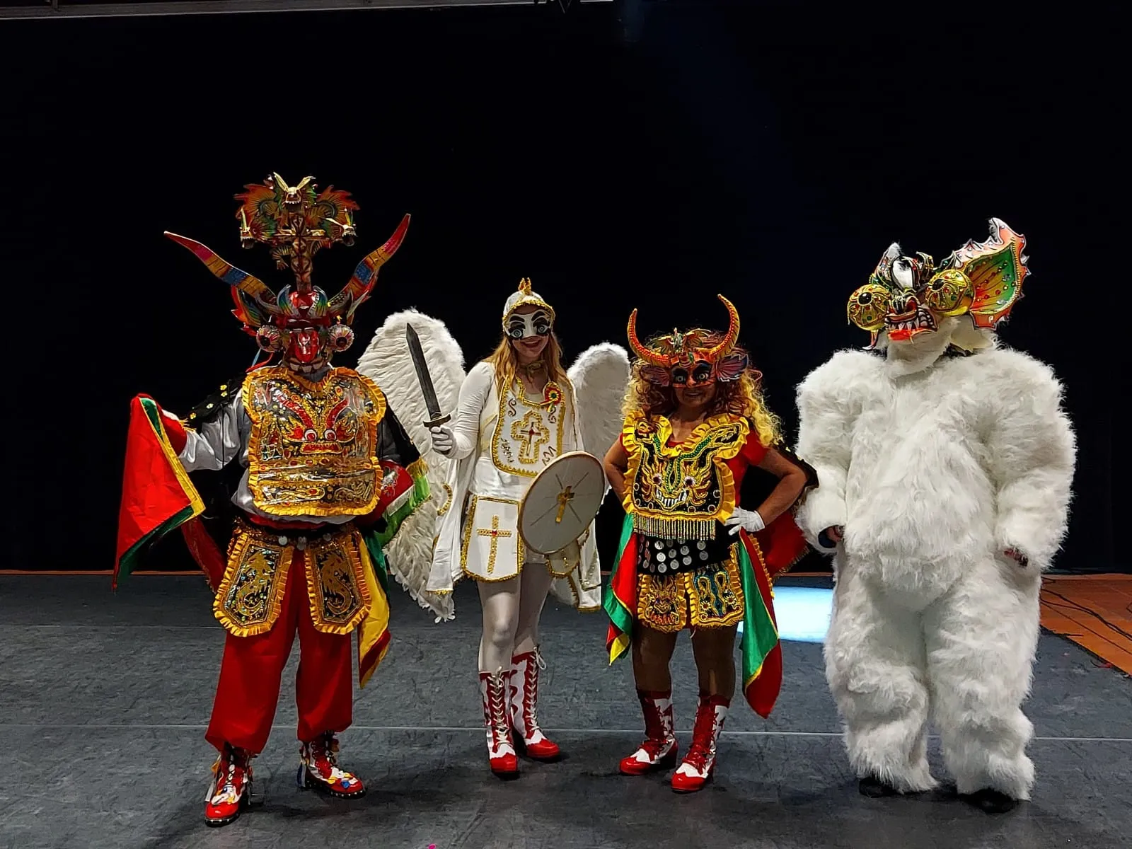 Verschiedene Tänze · Dortmund · Viva 9