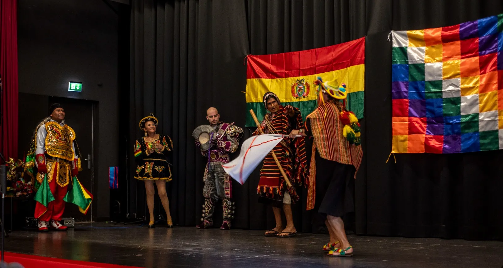 Verschiedene Tänze · Frankfurt 8